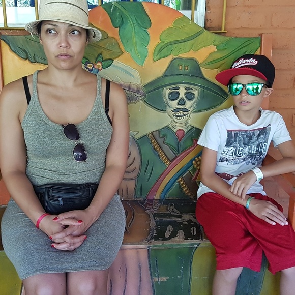 Meet your Posher, Rukhsana - Picture 1 of 1